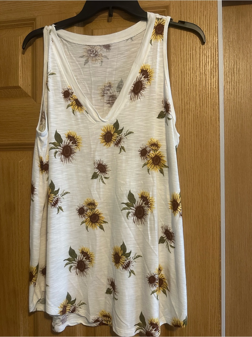 Maurices White Sunflower V-Neck Tank Top